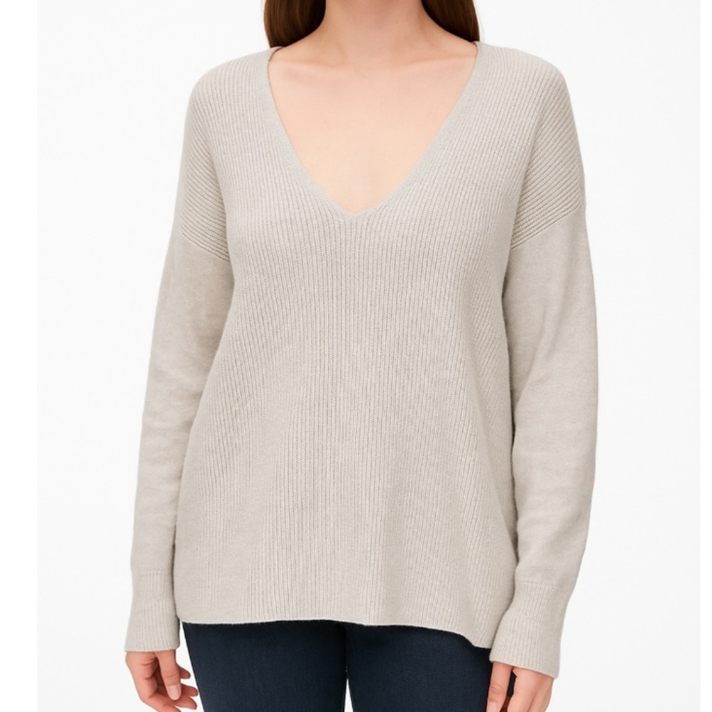 Something Navy Cream V-Neck Sweater